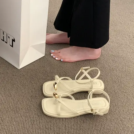 粗跟气质仙女风细带凉鞋女2023年新款夏季一字扣带夹趾罗马鞋女款商品大图