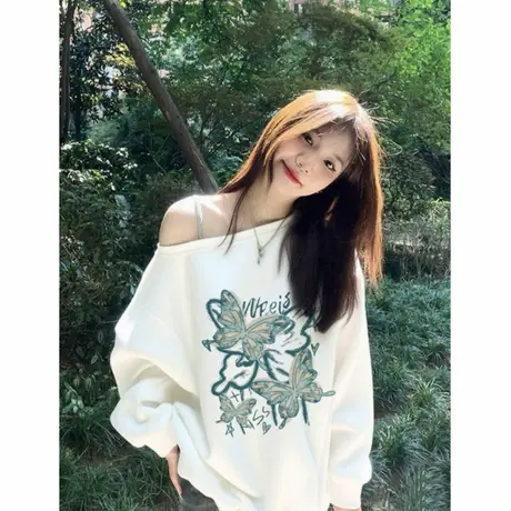 街头潮牌斜领露肩白色卫衣女秋季新款蝴蝶印花韩系学生小个子上衣商品大图