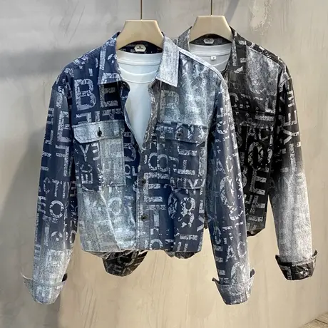 2023秋季日系复古工装报纸花衬衫潮流男士宽松牛仔风外穿外套衬衣商品大图