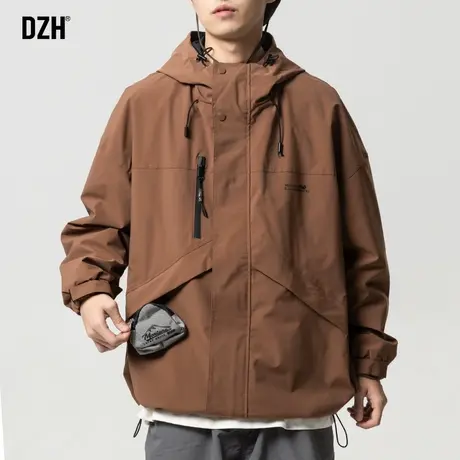 男士咖色冲锋衣男款登山服休闲连帽外套男春秋潮牌男装机能风上衣商品大图