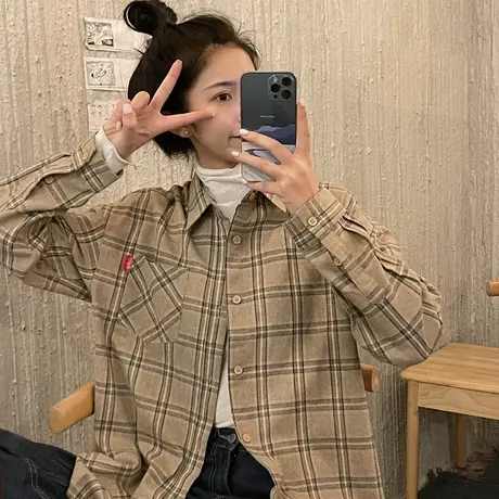 格子长袖衬衣女2021早春复古港味设计感小众轻熟洋气法式上衣衬衫图片