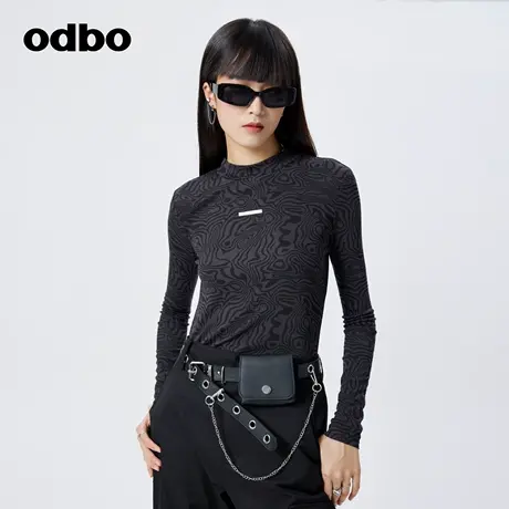 odbo/欧迪比欧时尚气质斑马纹印花长袖T恤女春季新款内搭外穿上衣商品大图