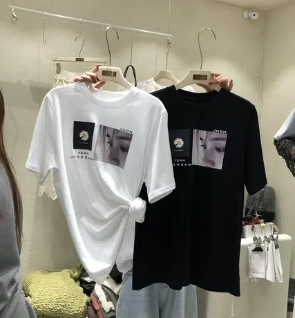 韩版东大门2023春款短袖T恤女小雏菊美女印花宽松显瘦打底衫学生图片