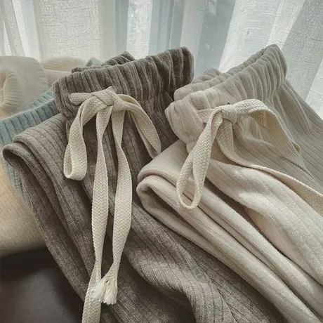 燕麦色坑条阔腿裤女秋冬2023新款小个子百搭加绒加厚直筒休闲裤潮图片