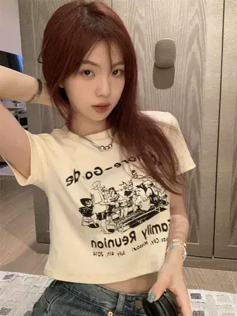 纯欲风别致甜辣妹性感短款露脐纯棉上衣设计感短袖t恤女夏紧身潮图片