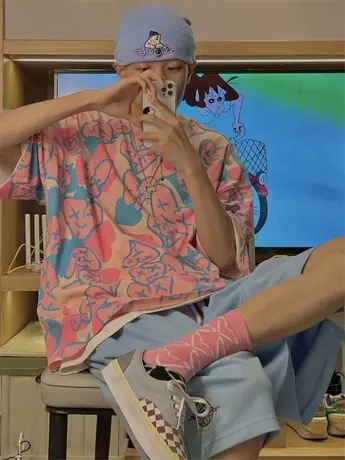 国潮牌满印手绘心碎爱心短袖t恤宽松ins圆领男女情侣夏季半袖上衣图片