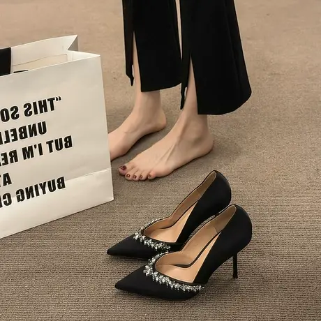 法式水钻高跟鞋女2023年春秋季新款超火时尚百搭高跟尖头浅口单鞋图片