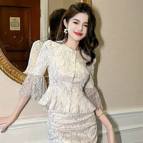 今年流行漂亮印花小香风外套女2025新款小个子休闲圆领荷叶边上衣商品大图