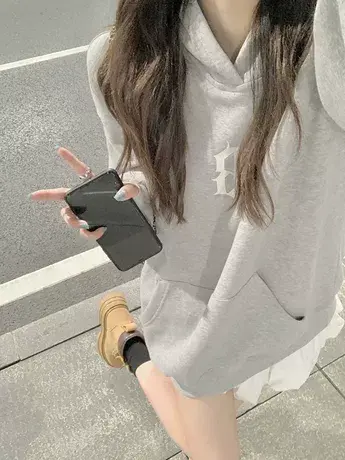 小个子连帽卫衣女落肩春秋薄款复古美式vibe高街宽松慵懒风外套潮图片