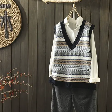 枫谜2019年秋冬新款文艺复古提花V领针织毛衣马夹女打底针织上衣图片