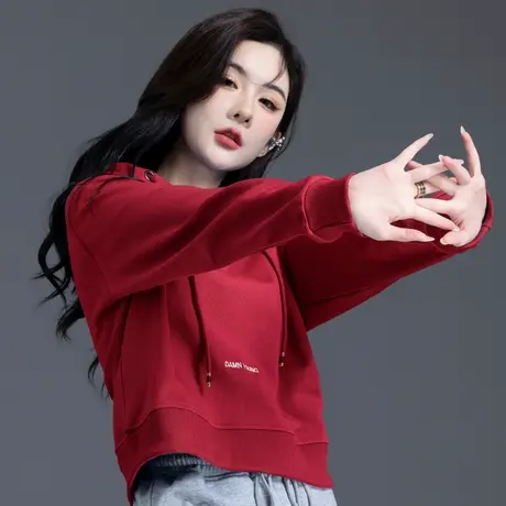 酒红色运动连帽卫衣女2023秋冬宽松休闲上衣加厚加绒今年流行新款商品大图