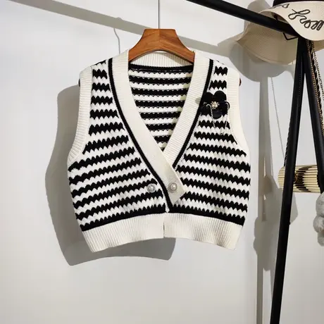 条纹针织马甲开衫女春秋新款韩版v领气质短款小个子毛衣背心外套商品大图