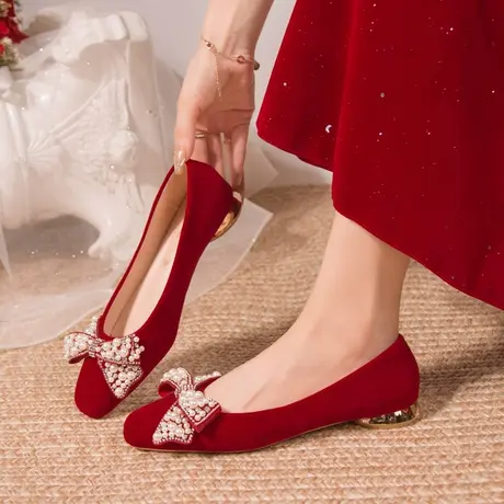 红色婚鞋女鞋2024新款低跟单鞋女中式秀禾敬酒主婚纱结婚鞋新娘鞋商品大图