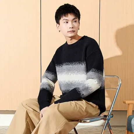 唐狮男士毛衣圆领撞色冬季新款拼线男款毛线衫复古渐变宽松潮图片