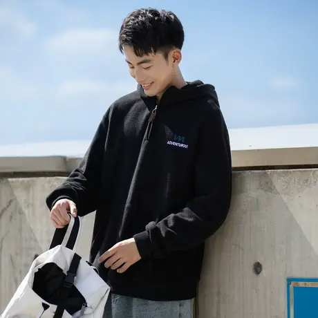 唐狮秋冬季连帽卫衣男左胸绣花设计半开胸摇粒绒厚休闲风上衣TMTA图片