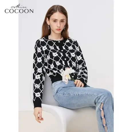 竹意熊趣|misscocoon圆领针织衫女2023新款春季长袖别致开衫上衣图片