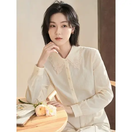 【商场同款】茵曼2023春女装新款田园刺绣尖领提花肌理修身衬衣图片