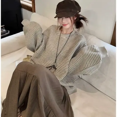 韩系慵懒条纹圆领卫衣女秋季新款设计感宽松显瘦百搭休闲长袖上衣商品大图