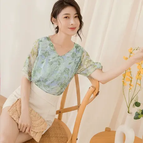 桔熊夏季韩版浪漫V领撞色印花短袖宽松垂感上衣女胖mm大码AB17019图片