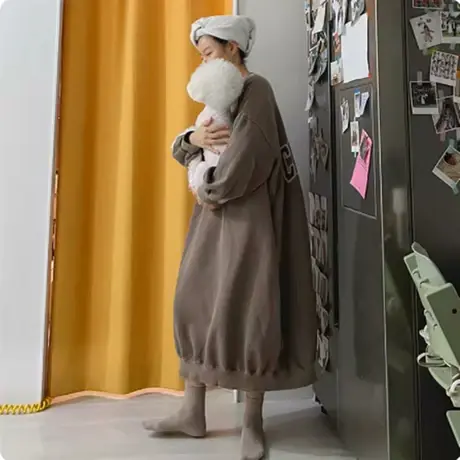 秋冬女士卫衣女过膝长款韩版宽松大码时尚长袖印字百搭卫衣连衣裙图片