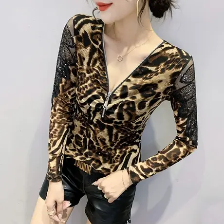 2024春秋新款时尚拉链V领T恤性感豹纹上衣洋气百搭打底衫女长袖潮商品大图