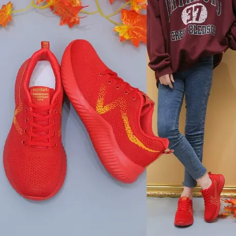 本命年兔年大红色女鞋运动跑步鞋42大码41-43软底旅游鞋2023新款图片