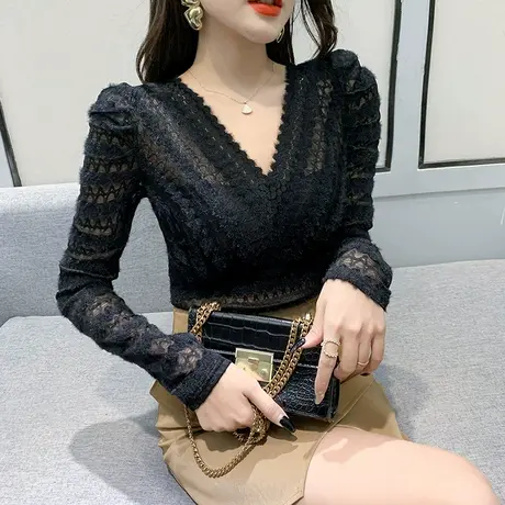 2023春秋新款性感V领蕾丝衫女长袖气质泡泡袖上衣内搭紧身打底衫图片