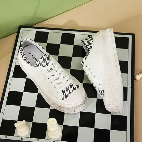奥康女鞋 秋季新款厚底松糕板鞋百搭棋盘格休闲小白鞋板鞋潮商品大图