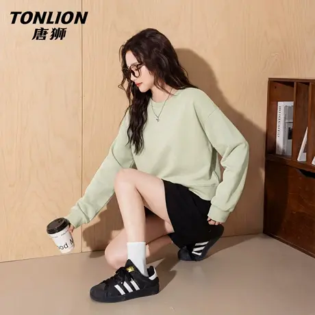 唐狮官方短款套头卫衣女2026新款春季宽松大码套头圆领外套上衣VC图片