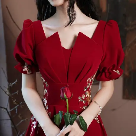 敬酒服新娘2024新款夏季小个子订婚礼服连衣裙平时可穿刺绣薄款女图片