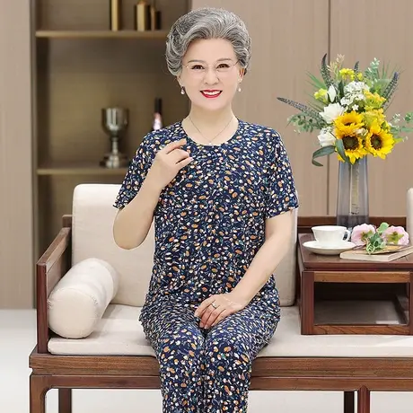 夏季妈妈装冰丝短袖T恤套装中老年上衣时尚大码老太太印花两件套商品大图