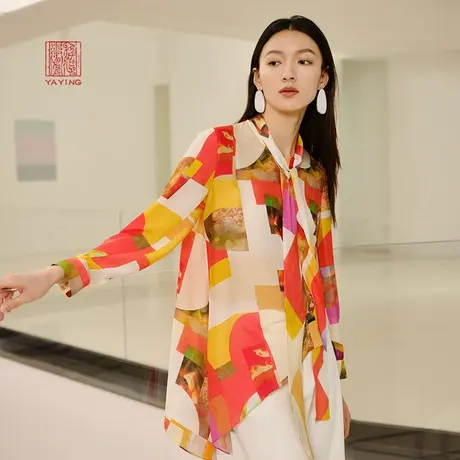 EP雅莹高端系列 复古印花不对称真丝系带衬衫 2023新款2106A商品大图
