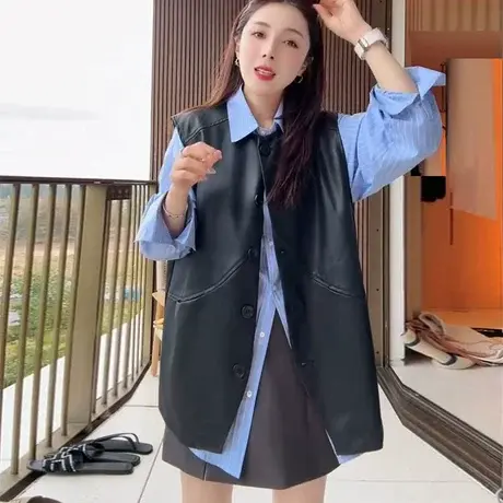 2025春季新款圆领单排扣皮衣下摆不规则黑色PU皮马甲女坎肩上衣潮图片