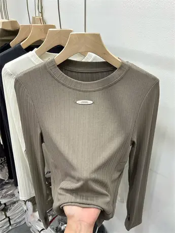 圆领长袖弹力坑条针织T恤女2023年早秋新款上衣修身百搭软糯体恤图片