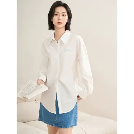 【商场同款】茵曼2023春女装新款时尚简约纯色文字绣花宽松衬衣图片