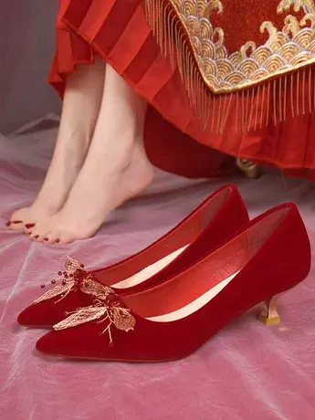 结婚鞋法式新娘鞋2023年春季新款婚纱红色水晶高跟鞋中式秀禾两穿图片