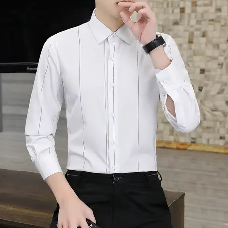 春季竖条纹白色长袖衬衫男士韩版宽松帅气潮流寸衣休闲潮流上衣男图片