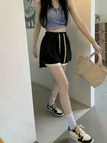 胖mm设计感休闲短裤女夏季大码时尚高腰显瘦a字运动阔腿热裤200斤商品大图