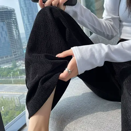 黑色雪尼尔阔腿裤女2024年秋冬新款高腰垂感直筒宽松休闲条绒长裤商品大图