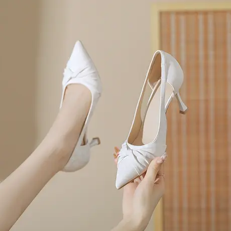 高跟鞋女高级感2023新款镂空秋季百搭皱面网红法式细跟尖头单鞋商品大图