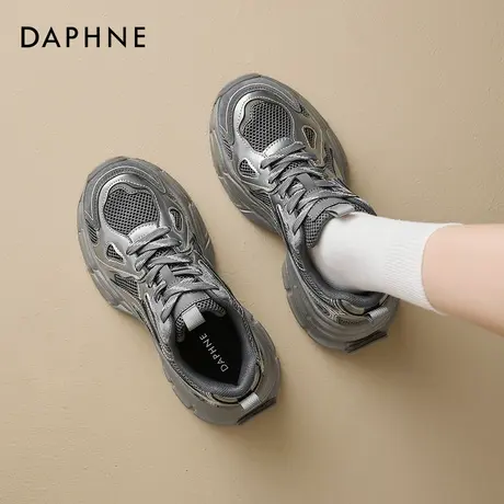 达芙妮银色老爹鞋女2026春季新款复古厚底休闲鞋子百搭软底运动鞋图片