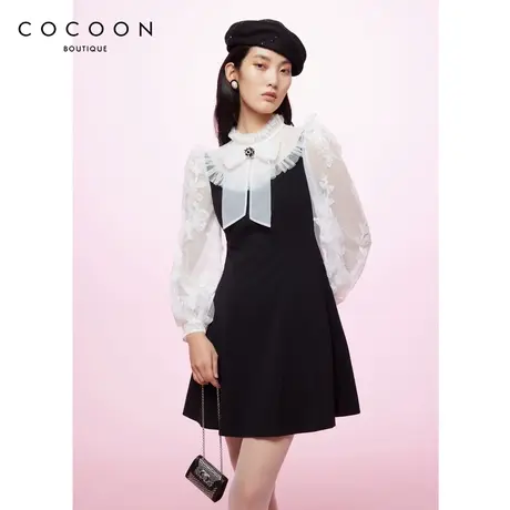 商场同款2023春新款华丽宫廷感的黑白拼接撞色小黑裙连衣裙女图片
