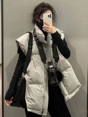 欧货羽绒马甲女冬季背心短款2022年新款网红白鸭绒羽绒服外穿马夹图片