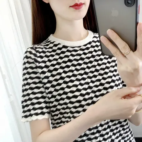 秋季新款黑白格短袖上衣女短款圆领针织衫修身显瘦薄款洋气打底衫图片