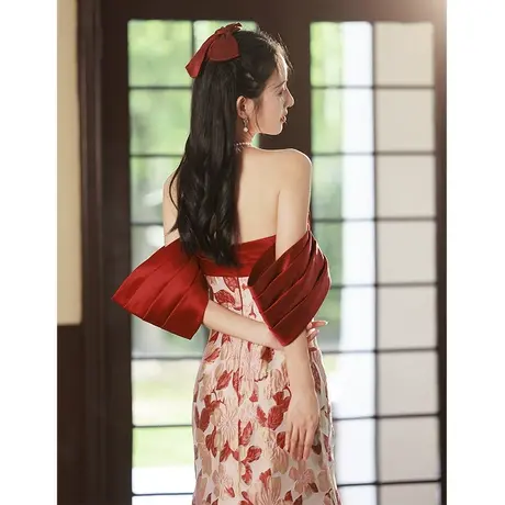 一字肩新中式敬酒服新娘高级感女冬季2023新款缎面显瘦订婚礼服秋商品大图