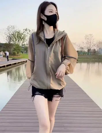 连帽防晒衣女款2023夏季新款宽松防晒服显瘦时尚透气百搭薄款外套图片