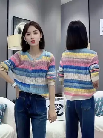 早秋彩虹条纹v领针织衫T恤女2023夏新款洋气减龄开衫显瘦上衣薄款商品大图
