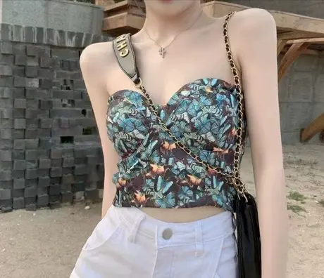 聚拢胸贴女小胸显大上托性感大码防凸点乳贴硅胶隐形夏婚纱吊带用商品大图