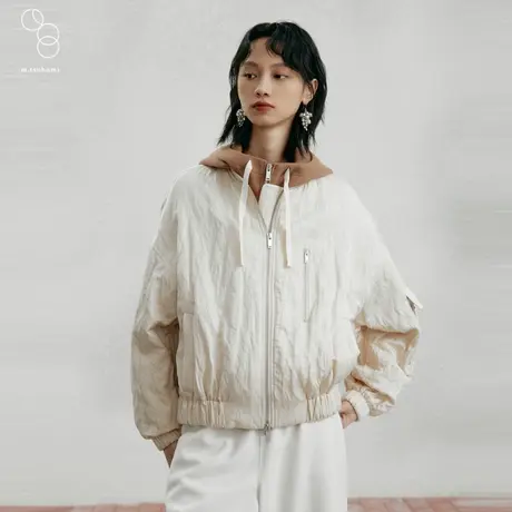 子苞米冬季新款中性风休闲简约短款冬季女式短外套图片