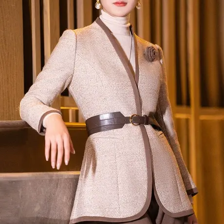 2025春秋新款时尚气质修身显瘦中长款v领长袖咖色小香风毛呢外套图片